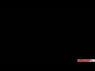video две ненасытные лесбиянки в прачечной трахают друг друга sex