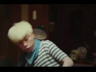 video knock knock and tt were both played in the new movie 시동 start up and actor ma dong seok danced to both songs they sex