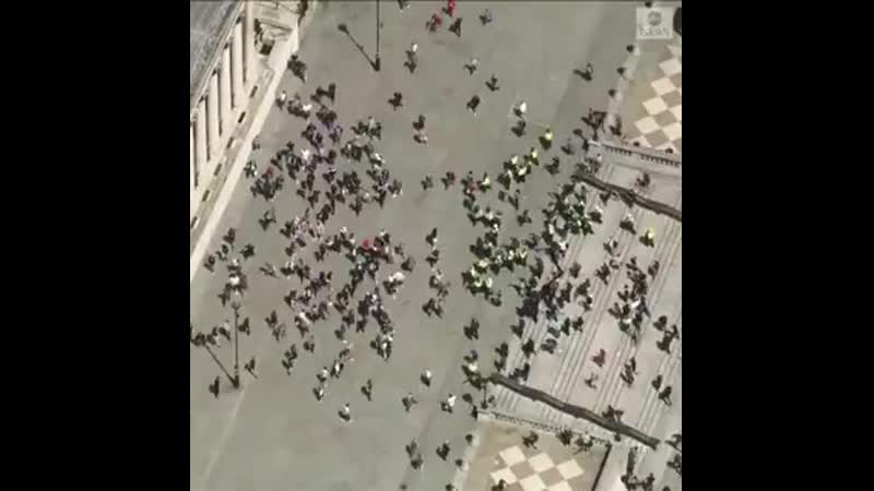 video 最新流出果哥精品大尺度白金版视频巨乳模特被潜沙发跪着给导演吃屌 img 20200614 092921 091 mp4 sex