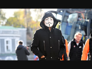 video кто прячется за маской гая фокса вокруг матча арсенал киев шахтер 03 sex