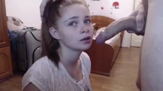 video ебет в горло держит за волосы насаживает голову на член кончает в рот глотает сперму sex
