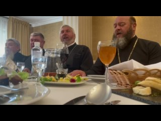 video бесноватые украинские попы поют батька наш бандера украина мати sex