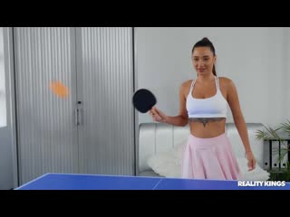 video 3 720р лесбиянки поиграли в настольный теннис sex