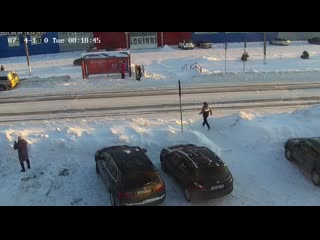 video в башкортостане водитель не успел затормозить из за гололёда и снёс ребёнка бросившегося через дорогу по sex