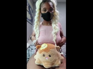 video маленькие шоколадные поцелуи самые горячиe девочки порно секс минет сиськи жопа молодая дрочит пизду sex