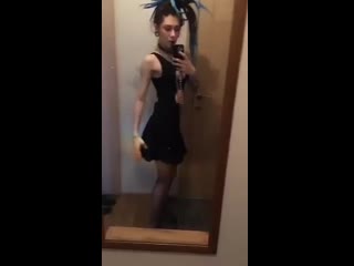 video мы тут нашли той милой девочки которая занималась сексом в московской яме sex