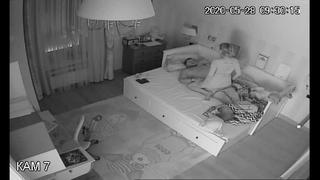 video взлом камер 2020 ребенок мешает родителям трахаться sex