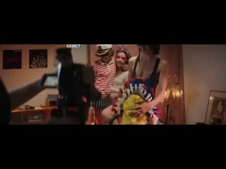 video еротические сцены в кино засветы трусиков секс сцени фильм мы sex
