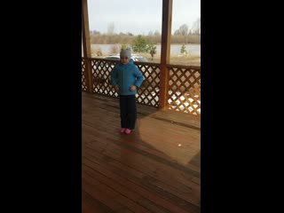 video 牛人夫妻自拍玩sm滴蜡捆绑把阴道都给插爆了还若无其事 vid 20200410 084515 mp4 sex