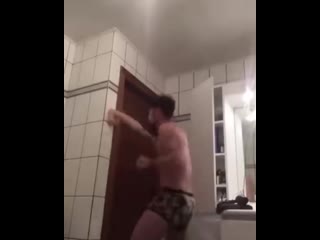 video 最新流出果哥精品大尺度白金版视频巨乳模特被潜沙发跪着给导演吃屌 vid 20200713 095853 852 mp4 sex