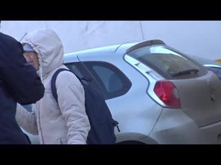 video переоделся в бомжа и проверил бездомных на жадность sex