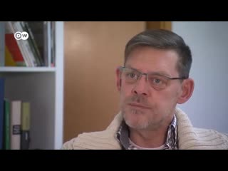 video внук коменданта освенцима рудольфа хёсса моя бабушка считала концлагерь своим раем sex