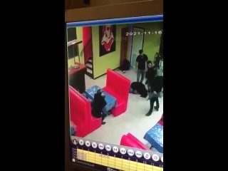 video даги и чеченец избили до полусмерти девушек sex