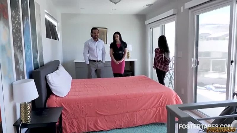 video семейная пара пригласила в гости молодую девушку sex