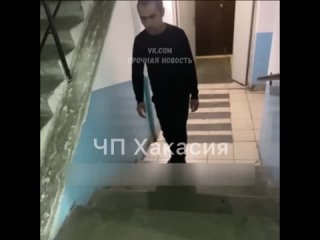video мигрант пристает к школьнице sex