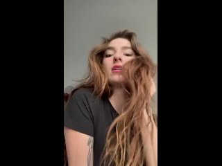 video порно она показала свои на камеру реальные милые девушки the real girls настоящая красота wait for the titty drop sex