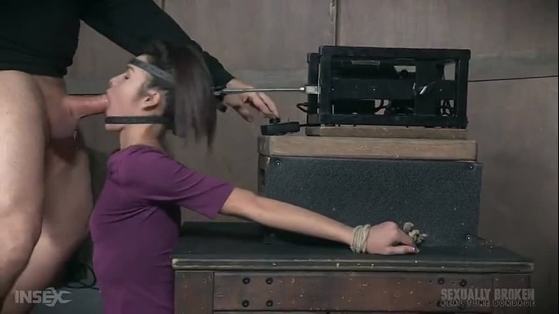 video приняла член прямо в глотку deepthroat porn горловой минет порно практика делает совершенство sex