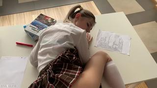 video русскую студентку eva elfie трахают прямо на занятиях russian student schoolgirl teen young incest sister инцест sex