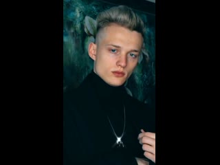 video опишите своего идеального парня в комментариях прочитаю всё sex