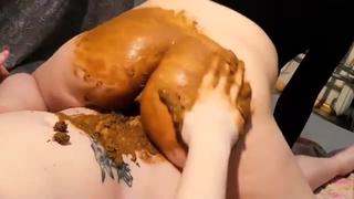 video девушка какает на парня во время секса porno sex