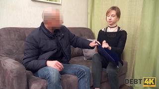 video чувак трахает русскую молодую деу раком на диване за долги по квартире русская речь sex