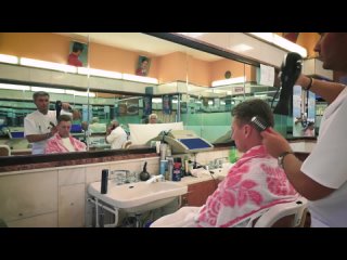 video массаж головы румынская укладка волос в парикмахерской frizebad бухарест румыния sex