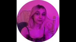 video даша корейка показывает свои прелести sex