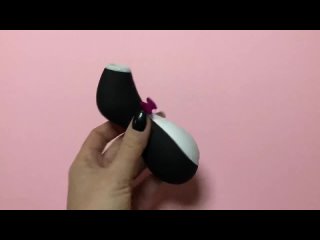 video вакуум волновой бесконтактный стимулятор клитора satisfyer penguin sex