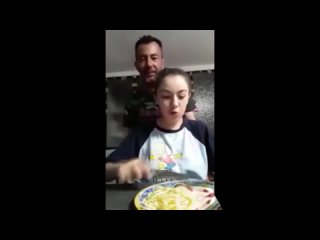 video отец развлекается с школьницей sex