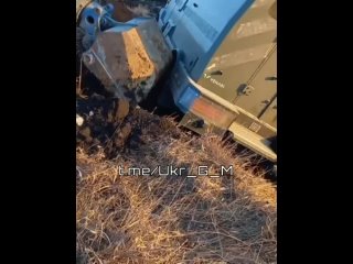 video безумные тарас и микола продолжают быть верными себе и умудрились на ровной дороге перевернуть бронеавтомобиль на sex
