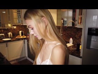 video две великолепные блондинки ублажают свои возбужденные киски sex