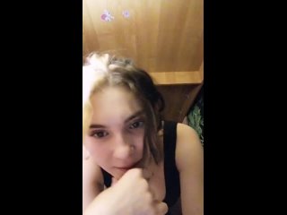 video горячая подруга в лифчике спалилась за лайки в перископ чат рулетка мастурбирует вирт periscope порно секс фулл sex