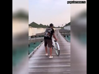video молодая жена прилучного продолжает демонстрировать страсть с актером на публике все это мы видели н sex