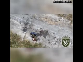 video страшные кадры с фронта в сети появилось видео на котором российский боец теряет часть ноги после sex