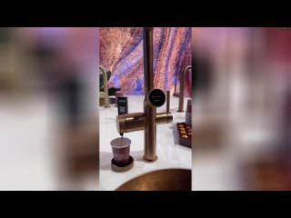 video итальянская фирма gessi скрестила смеситель с кофеваркой слева у крана есть специальный отсек куд sex