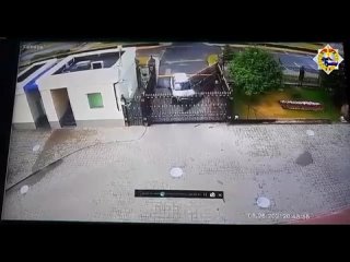 video появилось эффектное видео тарана ворот посольства рф в минске sex
