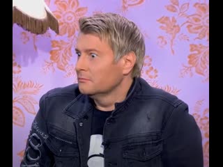 video басков слушает трек моргенштерна sex
