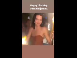 video инстаграм история хлои кардашьян sex