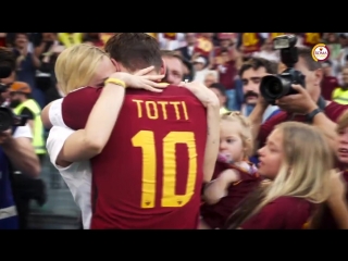 video прошел год как наш император завершил футбольную карьеру grazie francesco totti sex