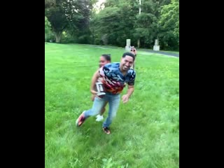 video дэнни гарсия играет со своими сестрами близняшками в регби sex