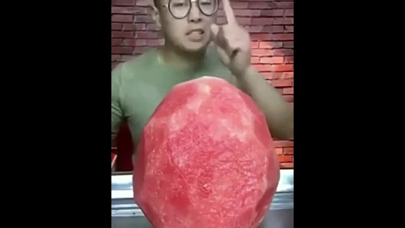 video мама сынок к нам сегодня тётя лида с дочкой в гости придут веди себя нормально я за столом sex