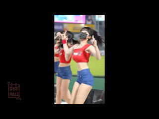 video милашки черлидерши заряжают стадион sex