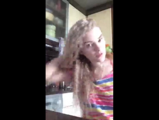 video анна корнильева в periscope одна дома трансляция от sex