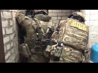 video сотрудники фсб в ходе кто ликвидировали в махачкале боевика планировавшего совершить теракт 1 sex