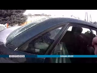 video машина захлопнулась ключи остались внутри водителю из бреста помогли sex