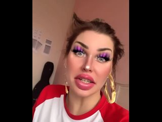video татьяна шилова и ходят они такие все естественные тьфу sex