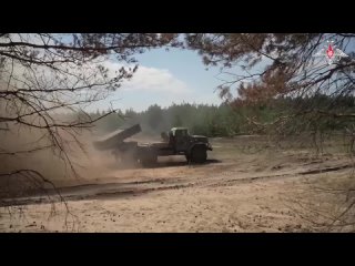 video град с неба расчет рсзо град центрального военного округа уничтожил опорный пункт всу краснолиманское направление sex