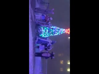 video экстремальное зажжение ёлки в тикси sex