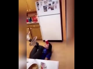 video и тут батя понял что она не первый раз пьет алкоголь vhs video sex