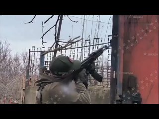 video танки и артиллерия русской армии не оставляют возможности укронацистам найти укрытие sex
